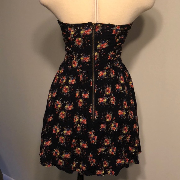 Lucca Couture Floral Dress - Picture 4 of 8